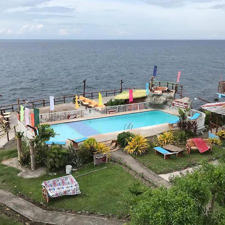 Hostel Lions Mambajao Ngoại thất bức ảnh