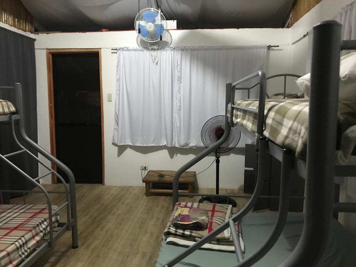 Hostel Lions Mambajao Ngoại thất bức ảnh